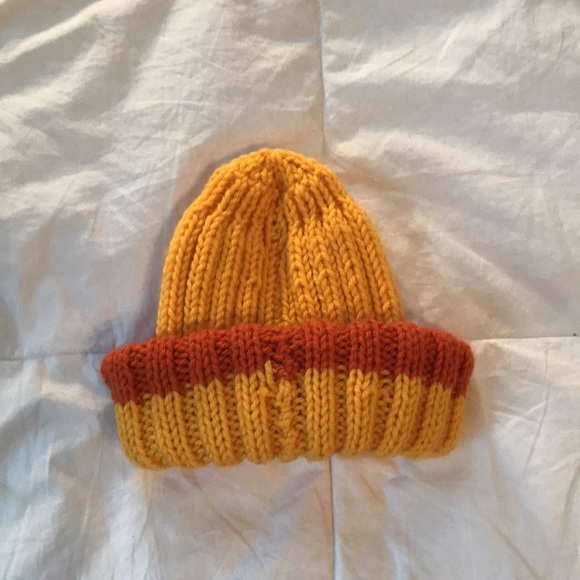 Handmade beanie - Picture 4 of 4